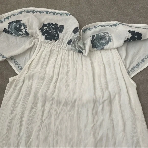 Vanilla Star Off Shoulder Flowy Embroidered Summer Dress Womens Small - Picture 4 of 10